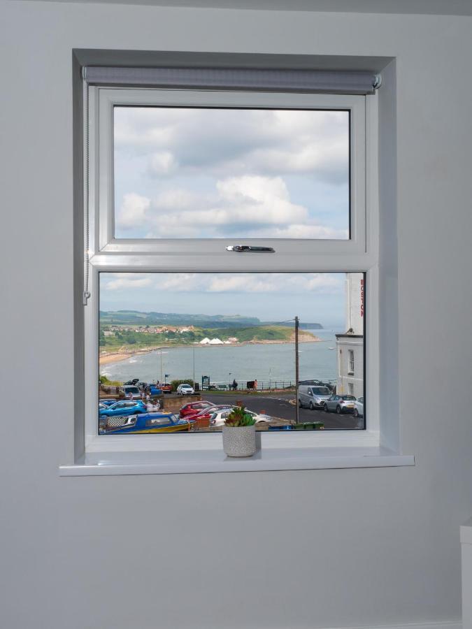 Sea View House Puck